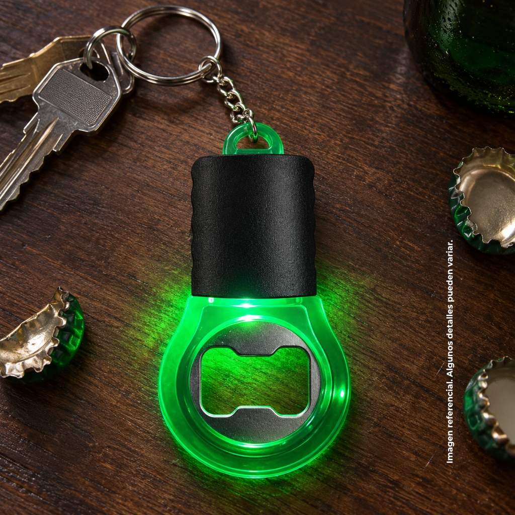 llaveros, plástico, verde, 8.4*4.5*1.2cm centimetros, con destapador y luz