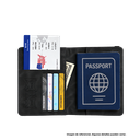 PORTA PASAPORTE, IMITACION CUERO, NEGRO, 15*11 cm, con identificador de maletas 11*7 cm en caja negra de regalo