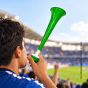 Vuvuzela plástica verde 27*8cm con boquilla lateral